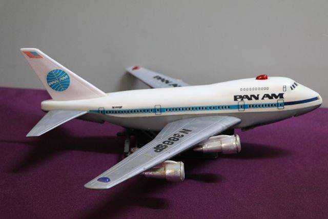 pan am toy airplane
