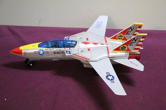 Battery Operated Son AI Toys F14A Jet Fighter  andquotTOMCATandquot 