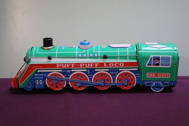 NOS PUFF-PUFF BATTERY OPERATED LOCO TRAIN IN ORIGINAL BOX & TESTED! VINTAGE 