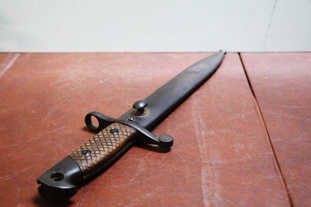 Spanish Bolo Knife Bayonet WScabbard Model 1941  