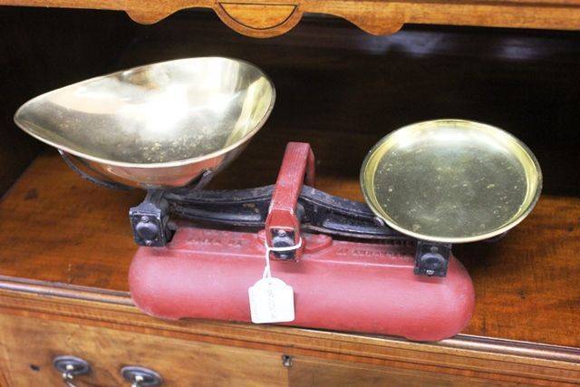 Antique Avery Scales With Brass Trays