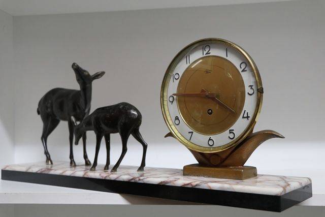 Art Deco Clock With 2 Spelter Deer On A Marble Base