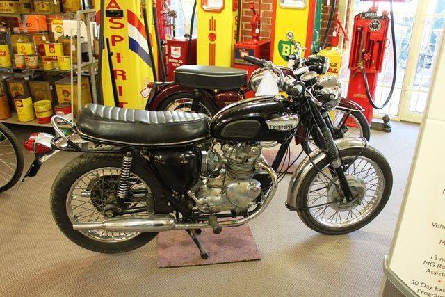 Classic 1969 Triumph T100C Motorcycle 