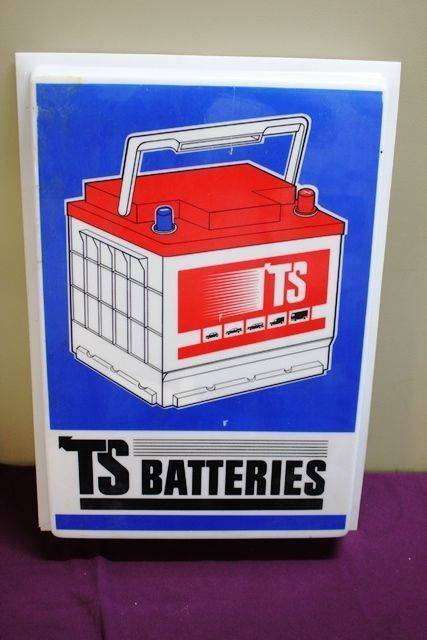 Classic TS Batteries Plastic Light Box Lens