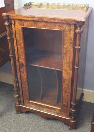 Fine Quality Rosewood Music Cabinet