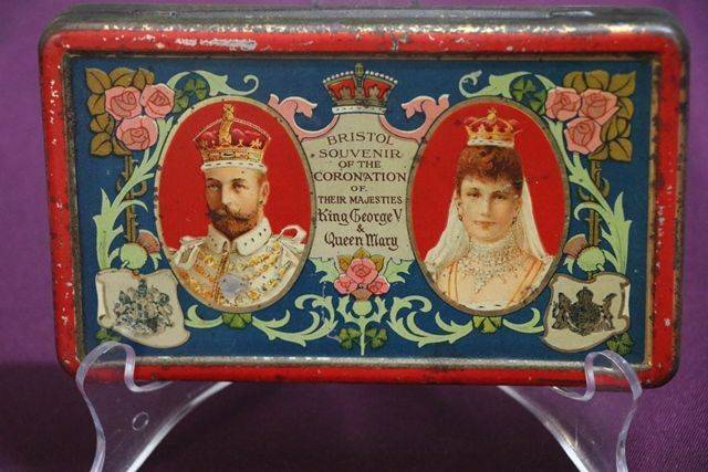Fryand39s 1911 Coronation King George V + Queen Mary  