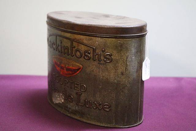Mackintoshand39s Assorted Toffee de Luxe Tin 