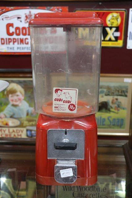Vintage 10p Gumball machine 