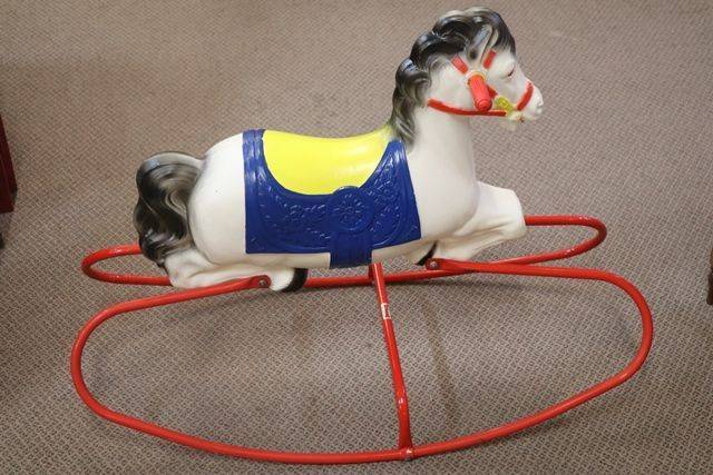 triang rocking horse