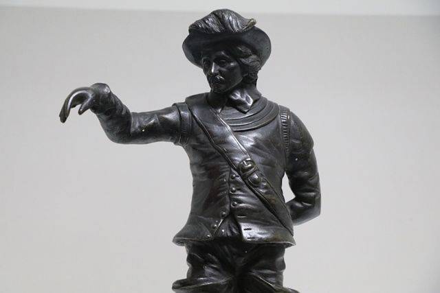 19th Century Bronze Figure Of The Festive Cavalier 