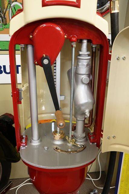 Antique Gilbert + Barker T8  THEMIS  Manual Petrol Pump
