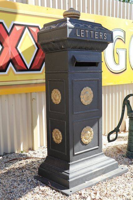Cast Iron Top  of the Range Post    Letter Box 