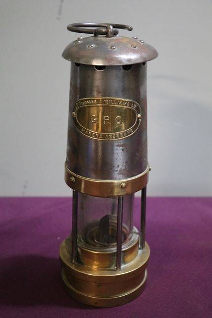 EThomas And Williams Co GPO Minors Lamp 