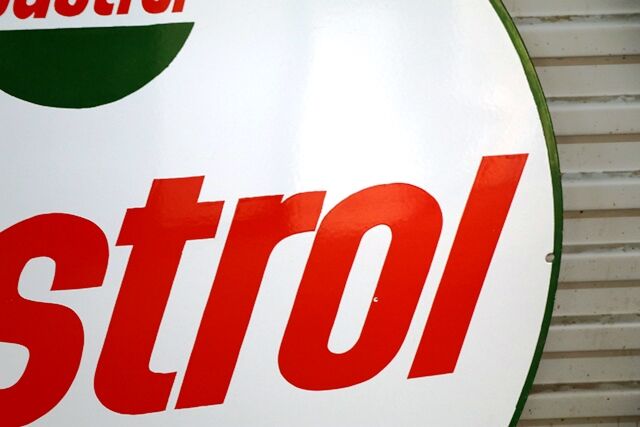 Genuine Castrol L Distributor Circular Enamel Sign  