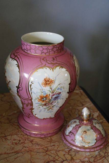 Germany Thuringia Porcelain Works Quality Covered Vase 