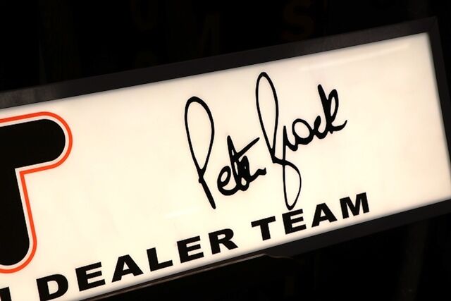 HDT Holden Dealer Team PETER BROCK LIGHT BOX 