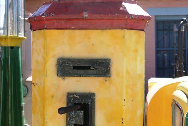 Millbro Model B Manual Petrol Pump For Restoration