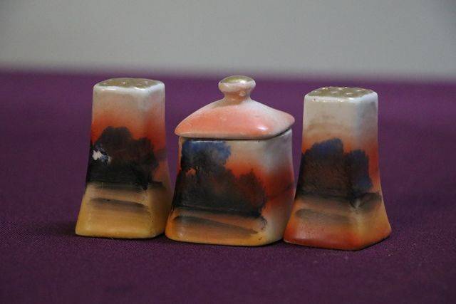 Miniature Fine China Gold Trimmed Salt And Pepper Shakers 