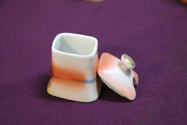 Miniature Fine China Gold Trimmed Salt And Pepper Shakers 