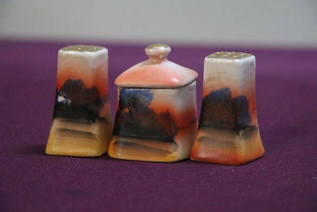 Miniature Fine China Gold Trimmed Salt And Pepper Shakers 