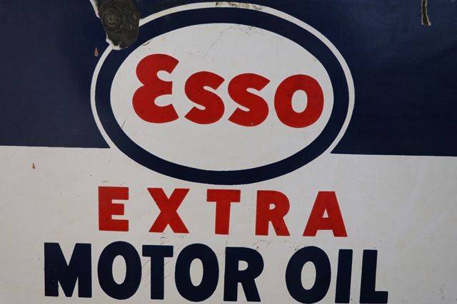 Original Enamel Sign Esso Extra Motor Oil 8 Bottle Oil Rack