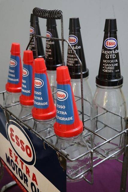 Original Enamel Sign Esso Extra Motor Oil 8 Bottle Oil Rack
