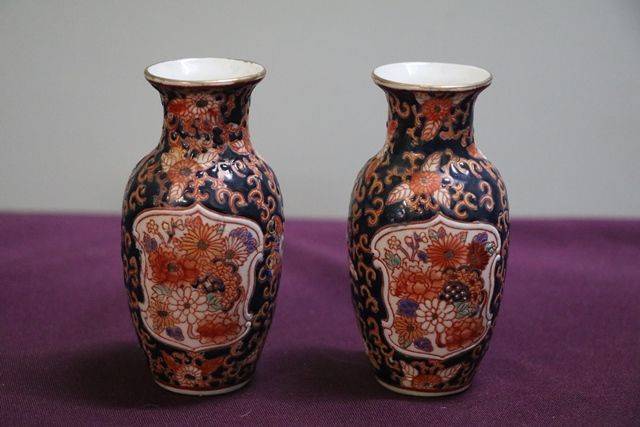 Pair of Miniature C20th Imari Porcelain Vases 