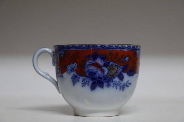 Pinder Bourne + Co Bouquet Cup + Saucer C188511862 