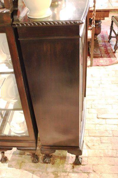 Quality 2 Door Mahogany Display Cabinet English C1920
