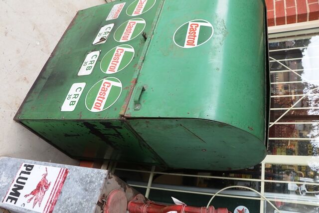 Rare Vintage Castrol 4 Pump Garage Oil Dispenser 