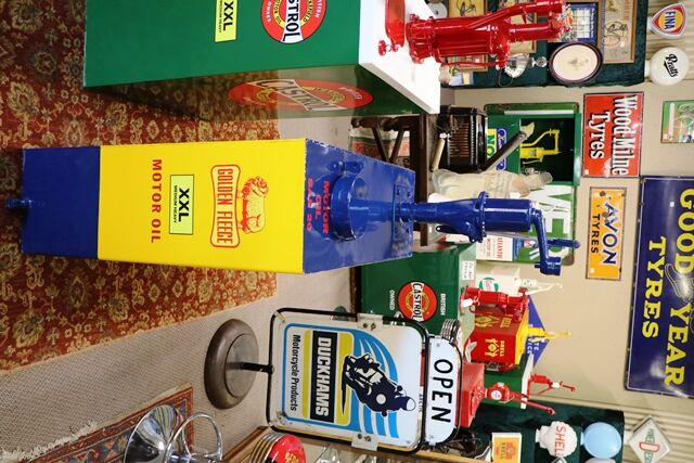 Restored Large Vintage Hi boy in Golden Fleece Livery 