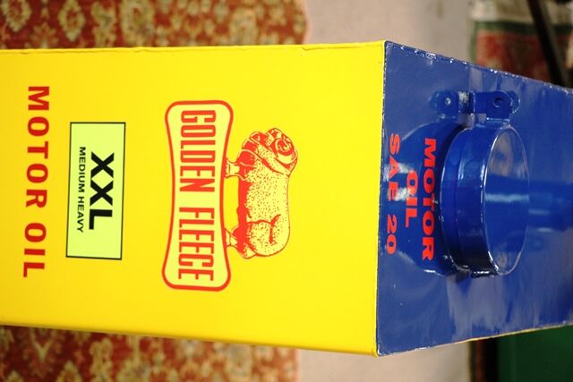 Restored Large Vintage Hi boy in Golden Fleece Livery 