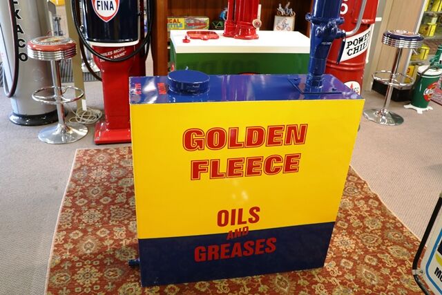 Restored Large Vintage Hi boy in Golden Fleece Livery 