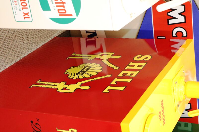 Restored Large Vintage Hi boy in Shell Stick Man Livery 