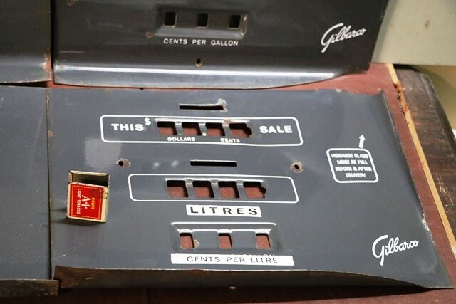 Set of 4 Genuine Gilbarco Double Grey Enamel Face Plates 