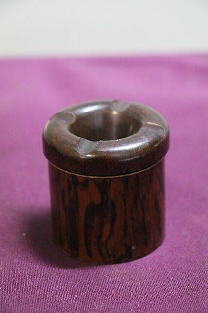 Small Vintage Bakelite Ash tray 