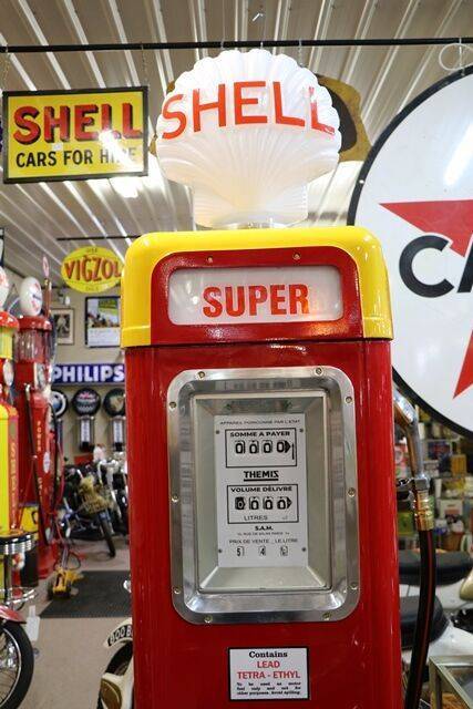 Stunning Art Deco Themis 2 Door Petrol Pump 