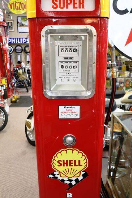 Stunning Art Deco Themis 2 Door Petrol Pump 