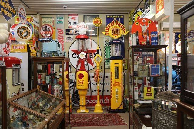 Stunning Cast Iron After Market Satam Air Tower In Shell Livery