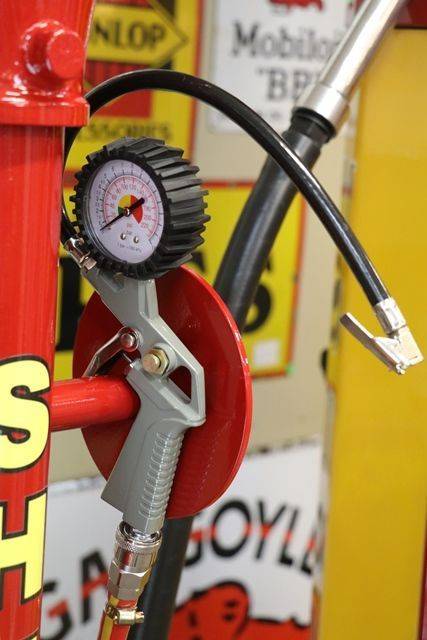 Stunning Cast Iron After Market Satam Air Tower In Shell Livery