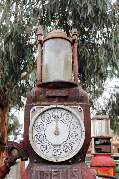 Themis Single Cylinder Manual Petrol Pump For Restoration