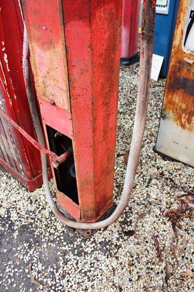 Themis Single Cylinder Manual Petrol Pump For Restoration