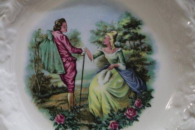 Vintage Alfred meakin Embossed China Crinoline Lady Cabinet Plate