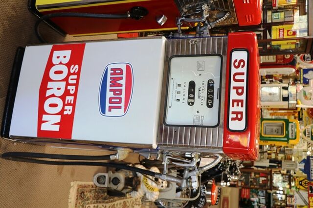 Vintage Ampol Wayne 605 Petrol Pump Older Restoration