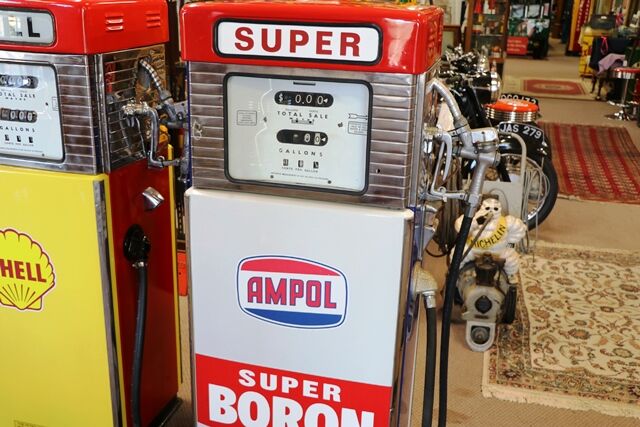 Vintage Ampol Wayne 605 Petrol Pump Older Restoration