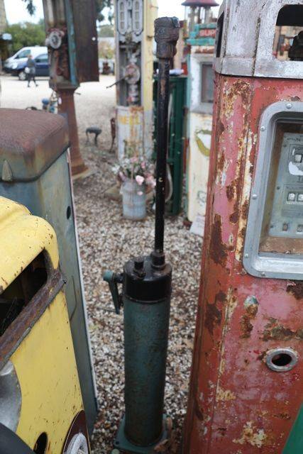 Vintage Avery hardoll ch1 Petrol Pump 