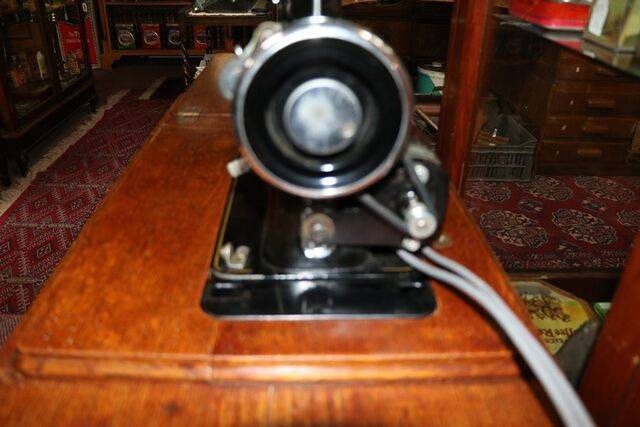 Vintage BSM Singer Electric 6 Drawer Sewing Machine 