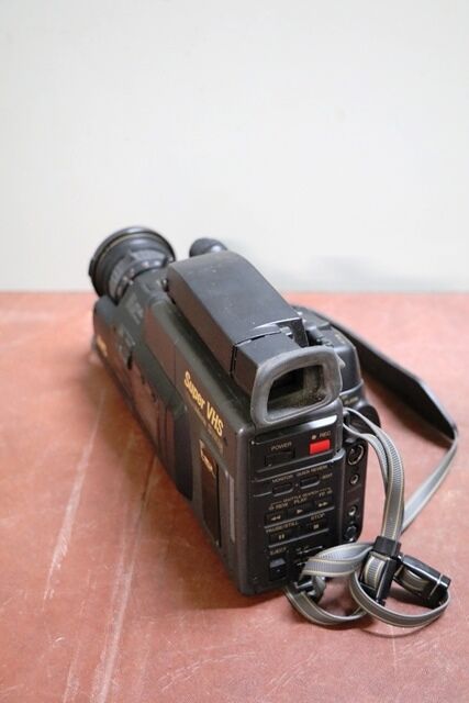 Vintage JVC Super VHS VideoMovie GR S77 Camera RecorderPlayer 