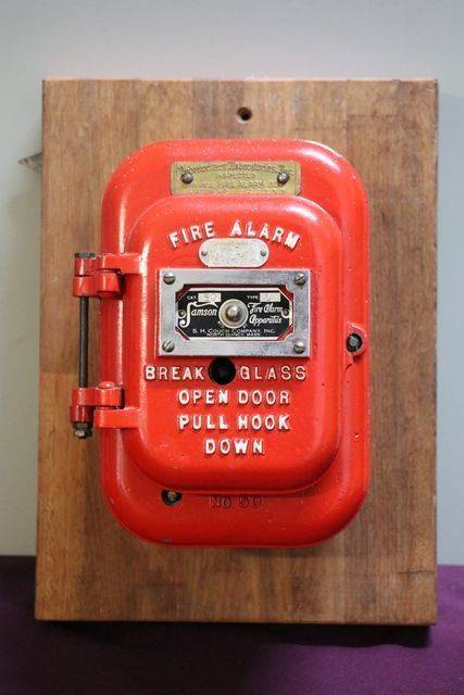 Vintage Samson Fire Alarm Pull Down Call Box Wall Mount  
