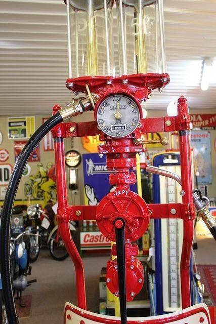 Vintage Satam Chariot Petrol Pump in Texaco Livery
